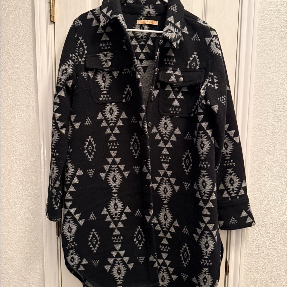 Shyanne Black and Gray Geometric Utility Jacket